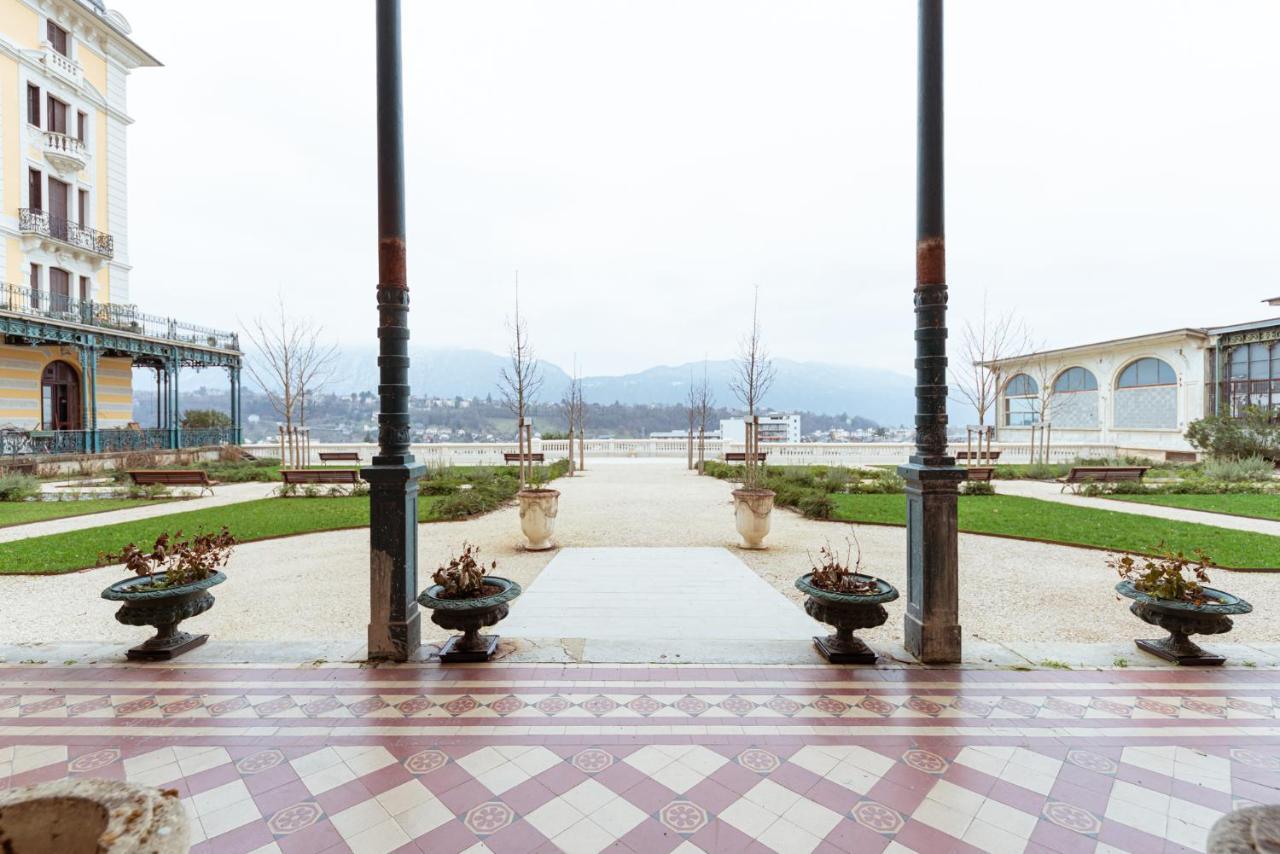 Apartment Ancien Palace Bernascon Vue Sur Classe 3 Etoiles
